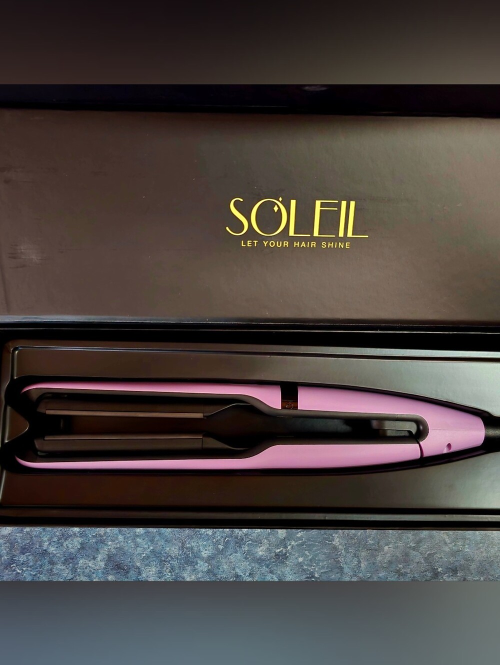 Soleil Dynamic Hair Styler in Baby Pink MSRP $475